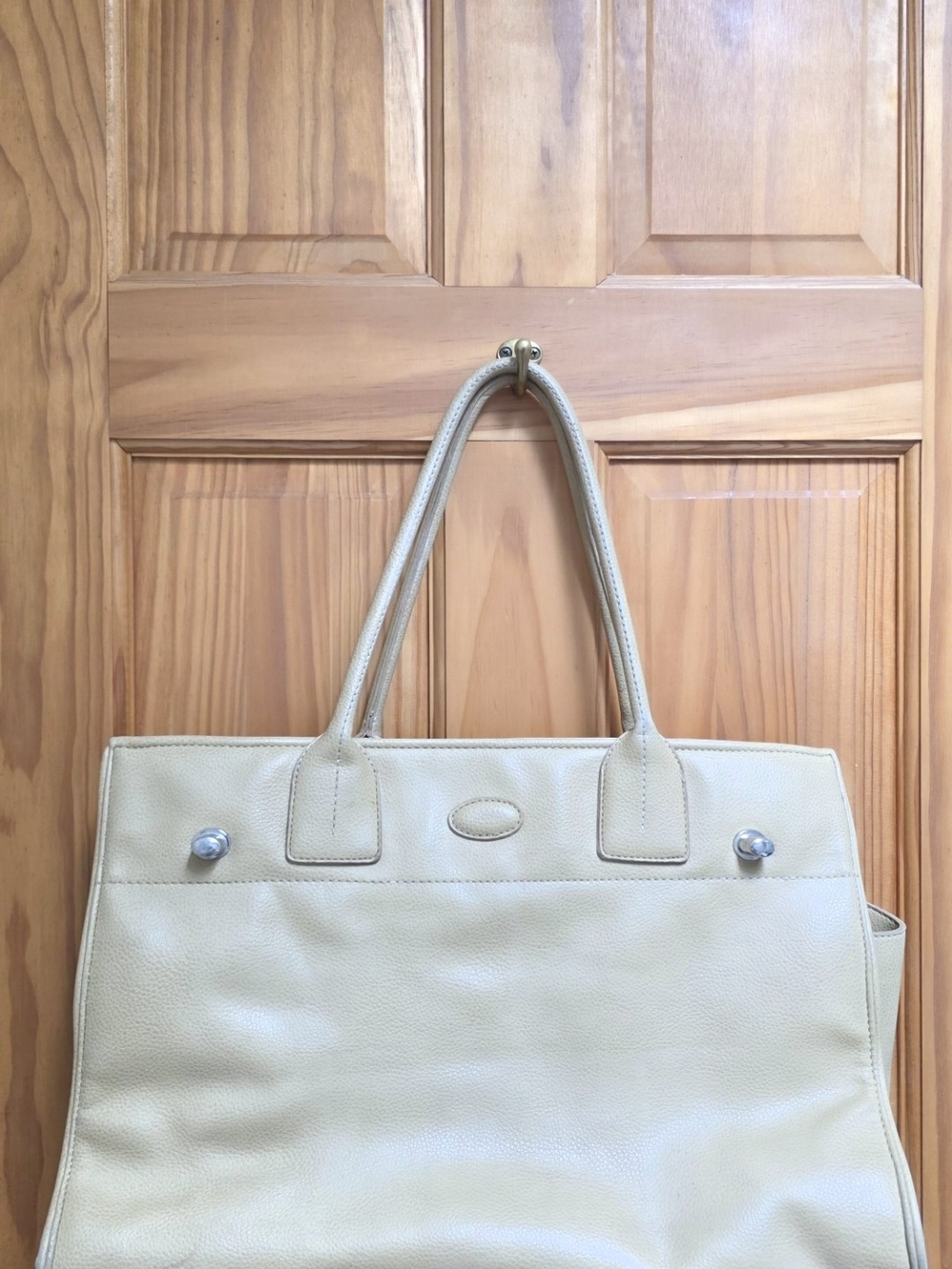 Tod's Lg Girelli Neutral Taupe/Mustard Leather Tote Bag - Elegant Everyday Carry